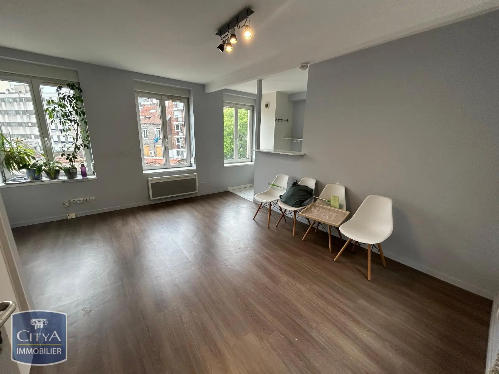 Photo 1 Appartement 1 pièce 32.64m²