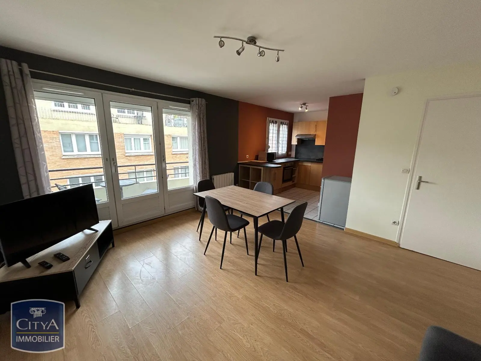 Photo 1 Appartement 2 pièces 43.78m²