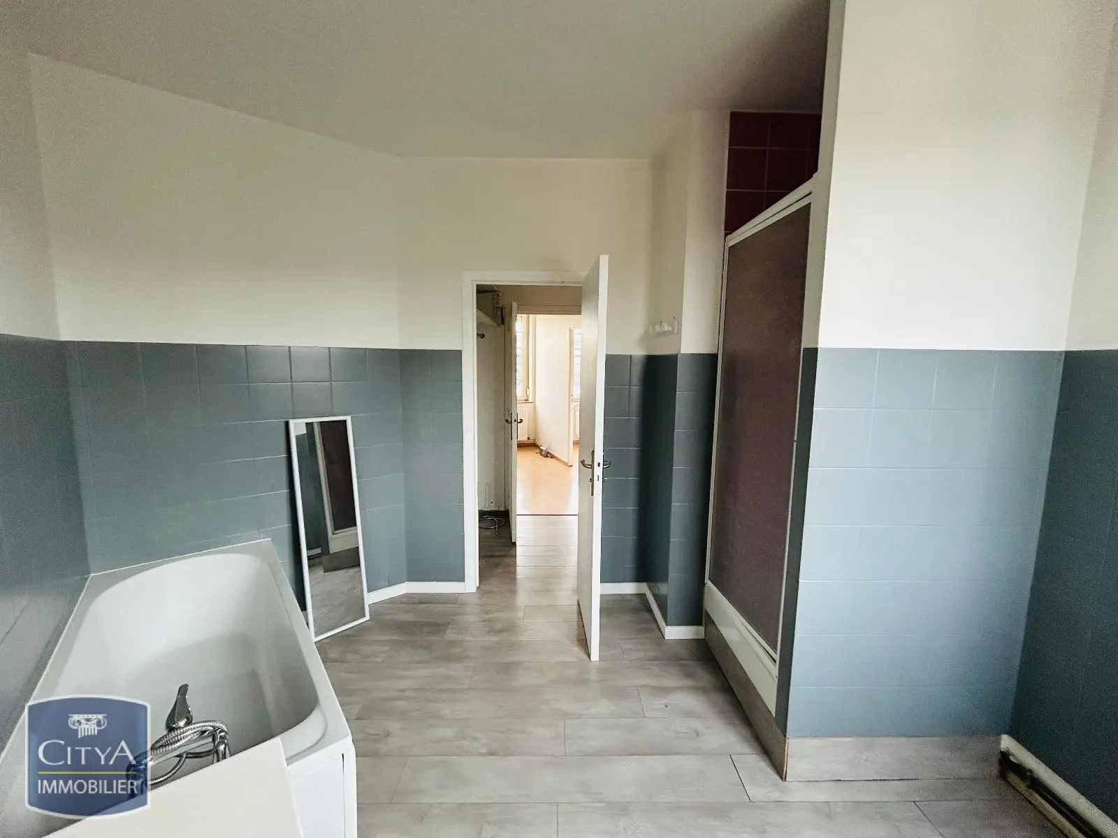Photo 10 Appartement 5 pièces 170.65m²