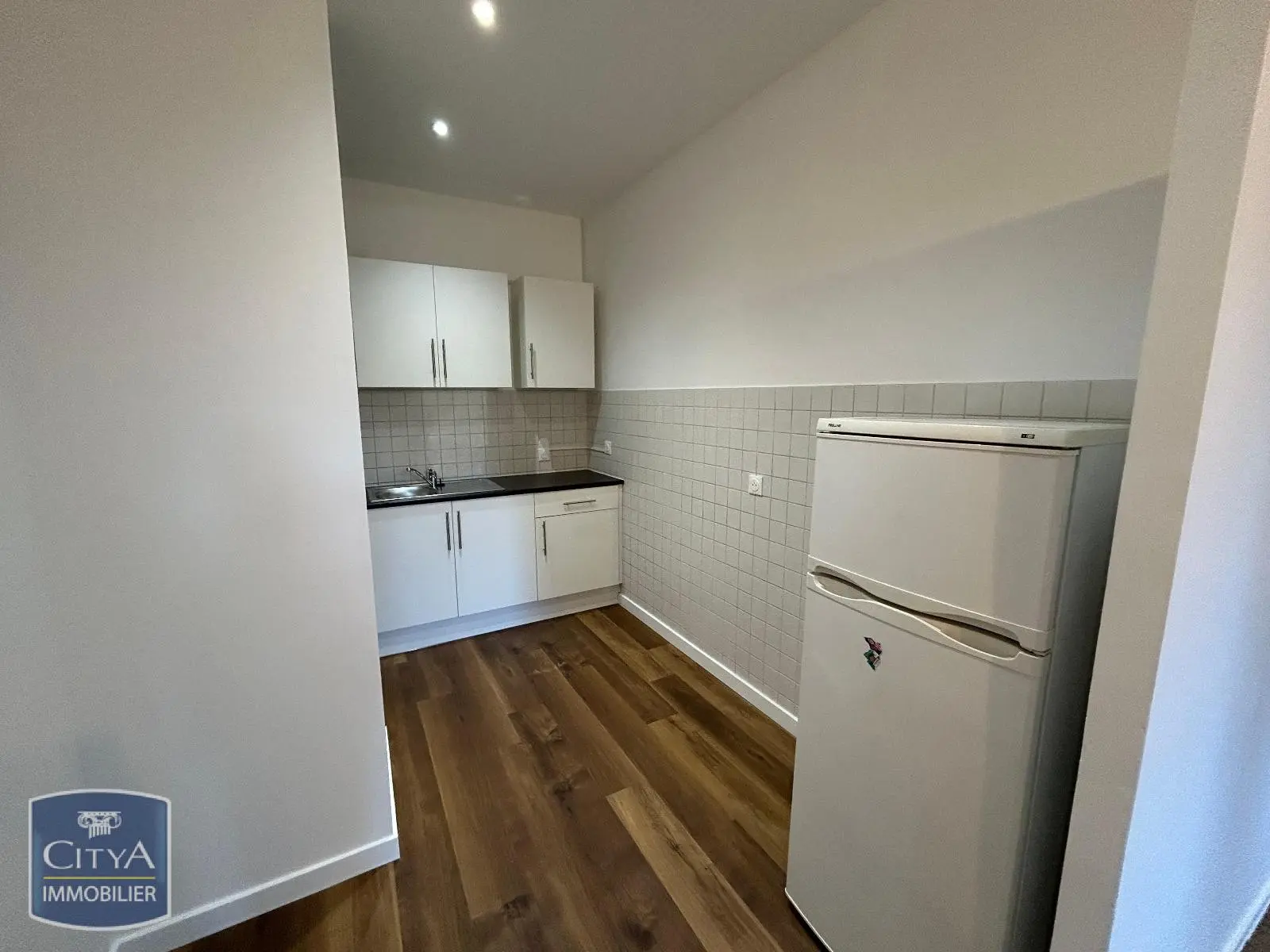 Photo 3 Appartement 1 pièce 44.77m²