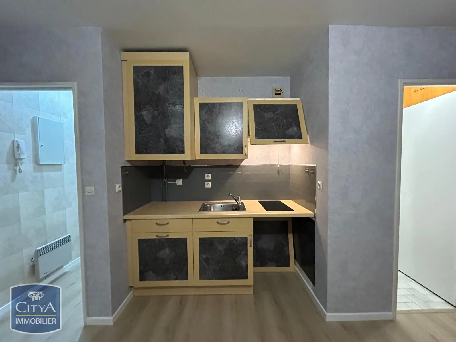 Photo 3 Appartement 1 pièce 25.39m²