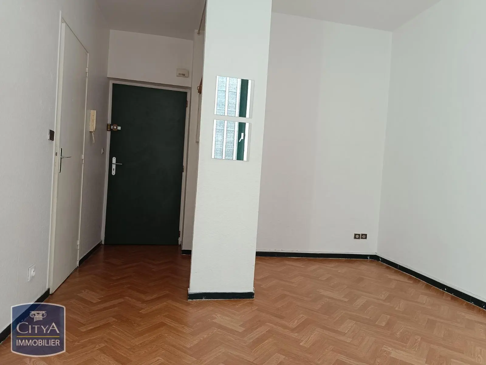 Photo 1 Appartement 1 pièce 25.95m²