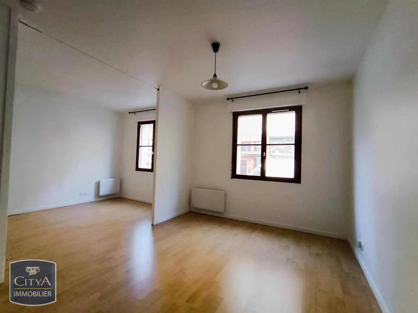 Photo 2 Appartement 1 pièce 33.25m²
