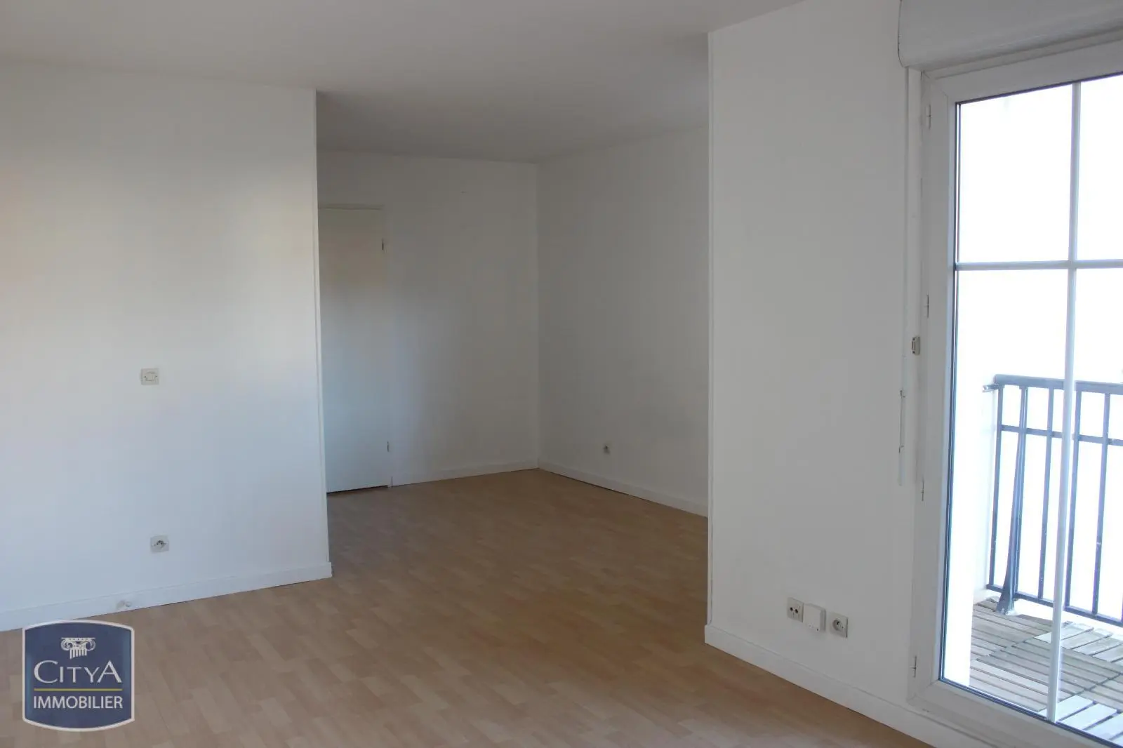 Photo 2 Appartement 1 pièce 34.44m²