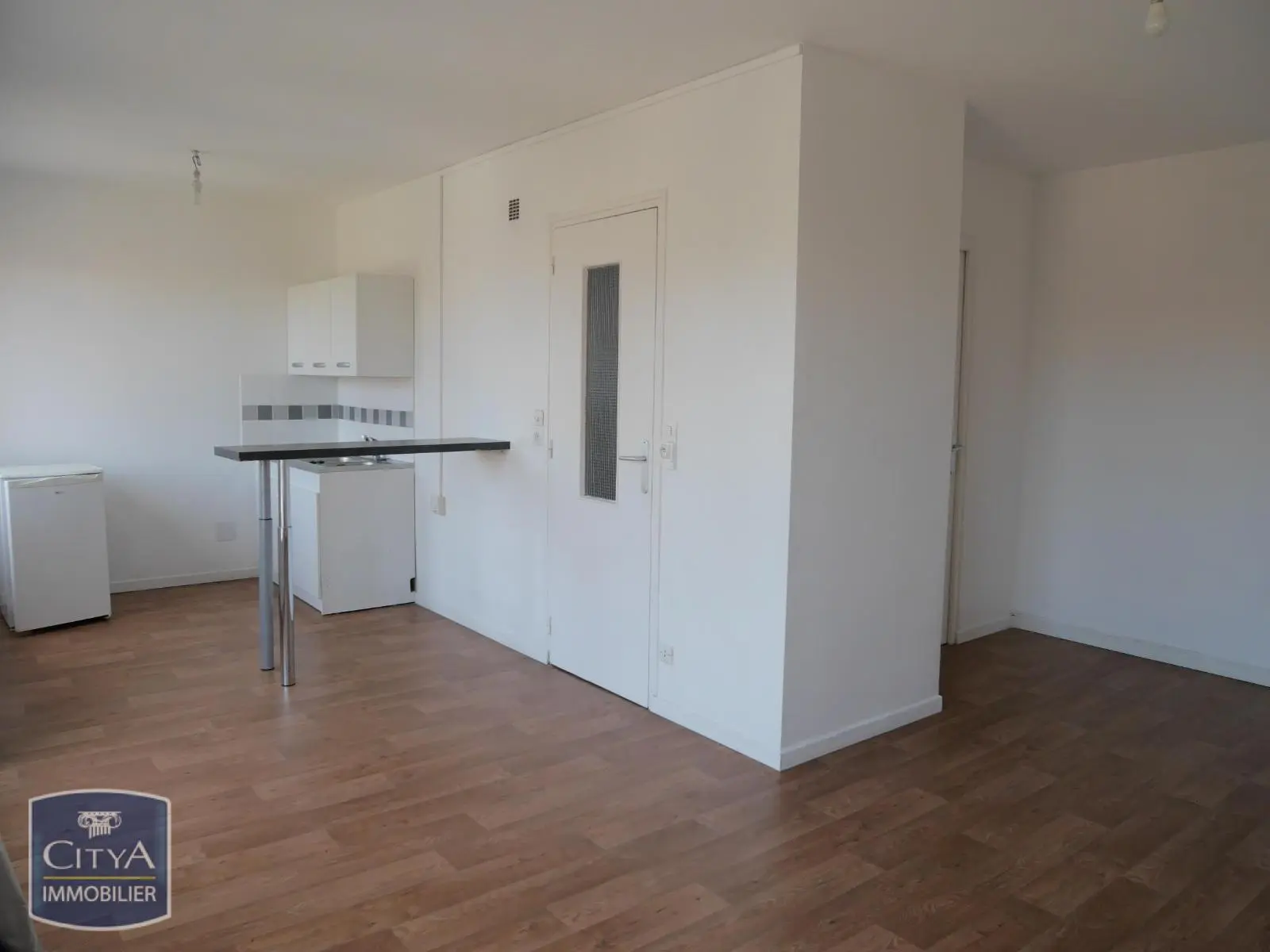 Photo 3 Appartement 1 pièce 30.07m²