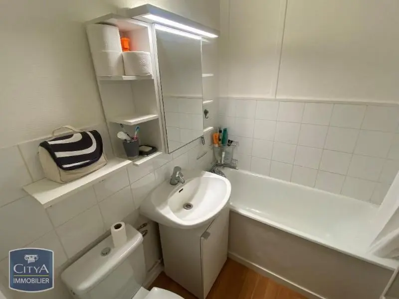 Photo 3 Appartement 1 pièce 25.35m²
