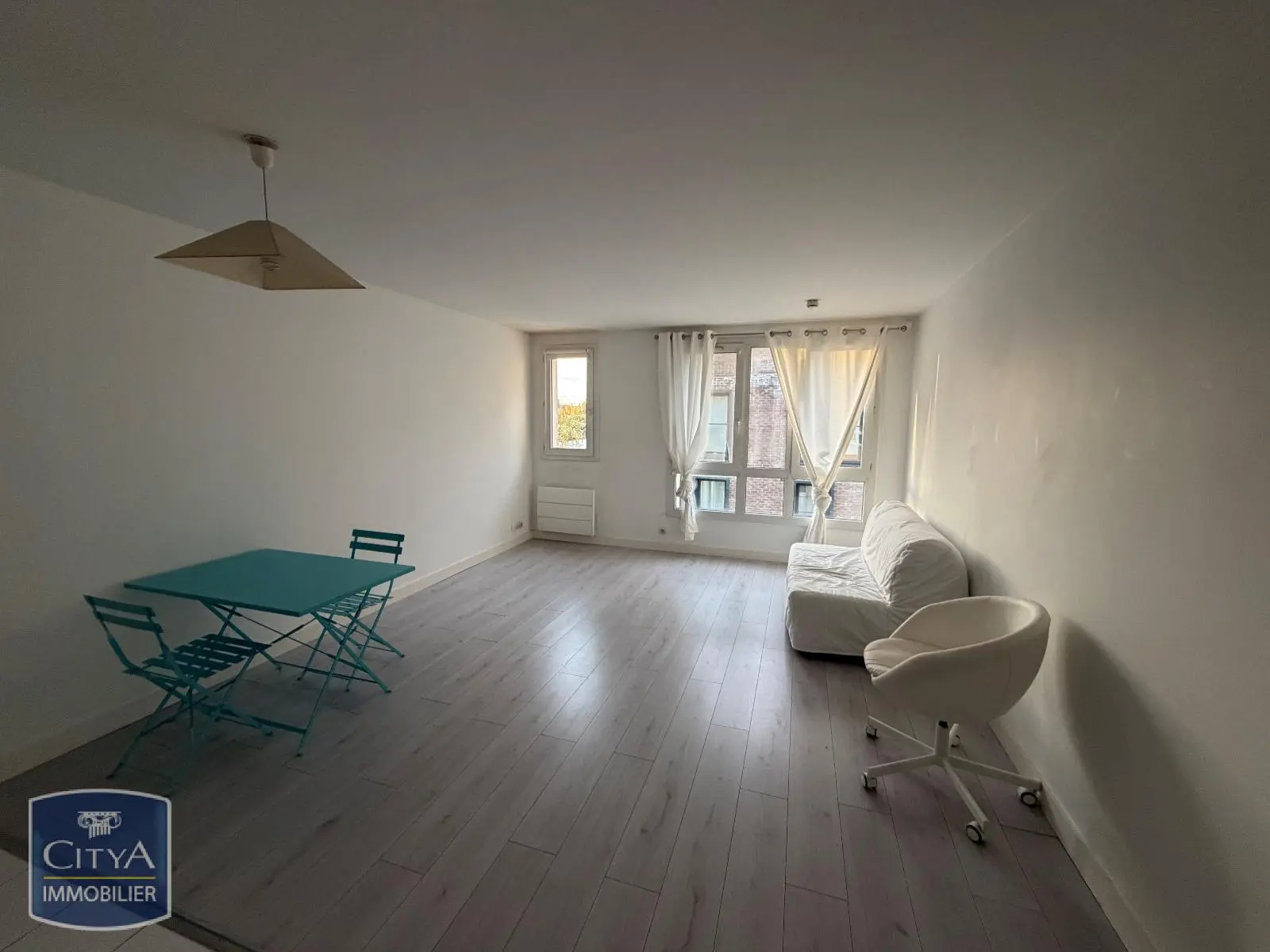 Photo 2 Appartement 1 pièce 33.78m²