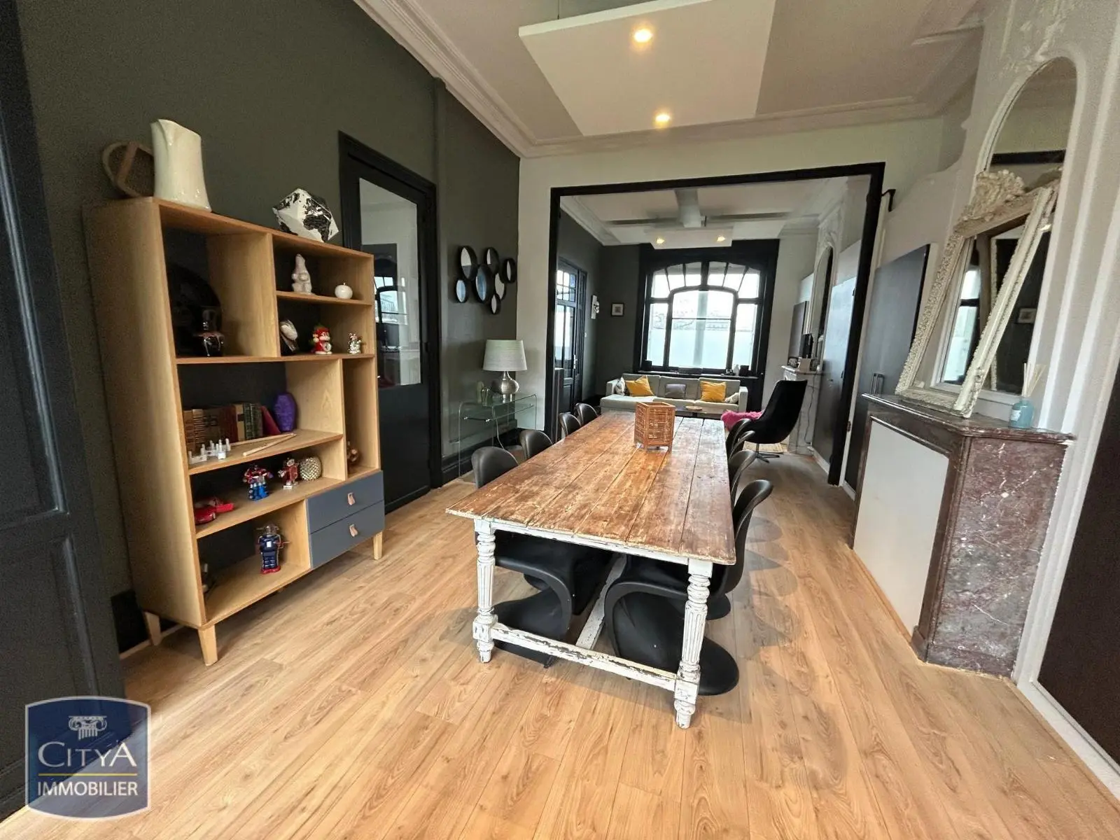 Photo 2 Maison 6 pièces 191m²