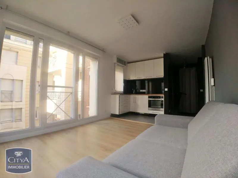 Photo 3 Appartement 1 pièce 22.44m²