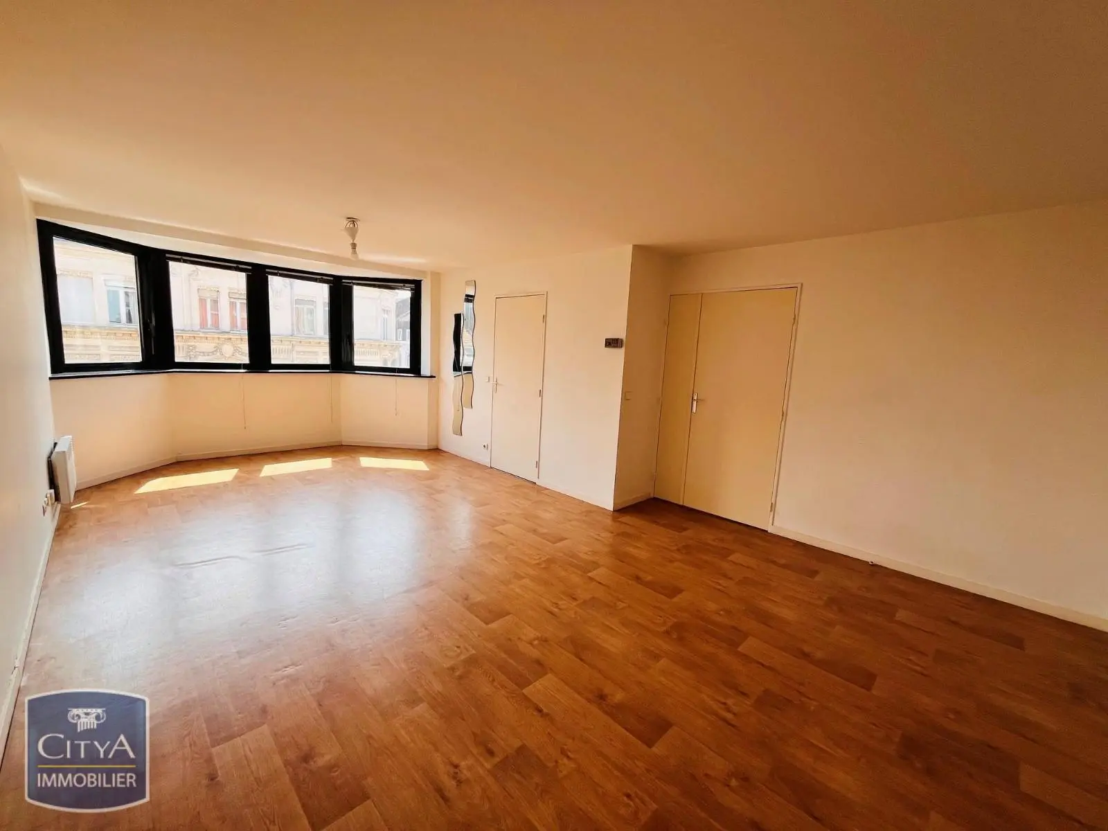 Photo 1 Appartement 2 pièces 56.34m²
