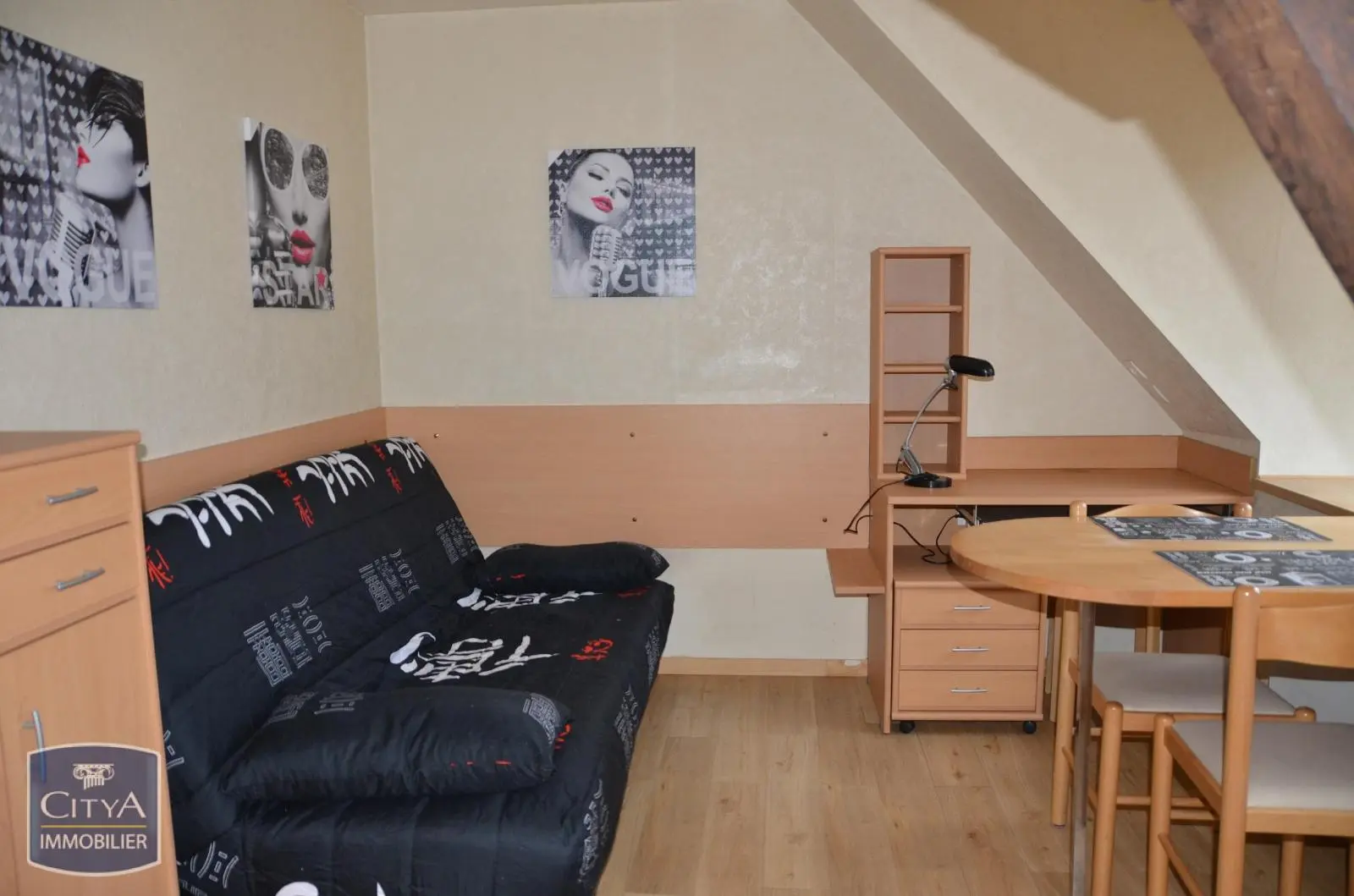 Photo 1 Appartement 1 pièce 12.28m²