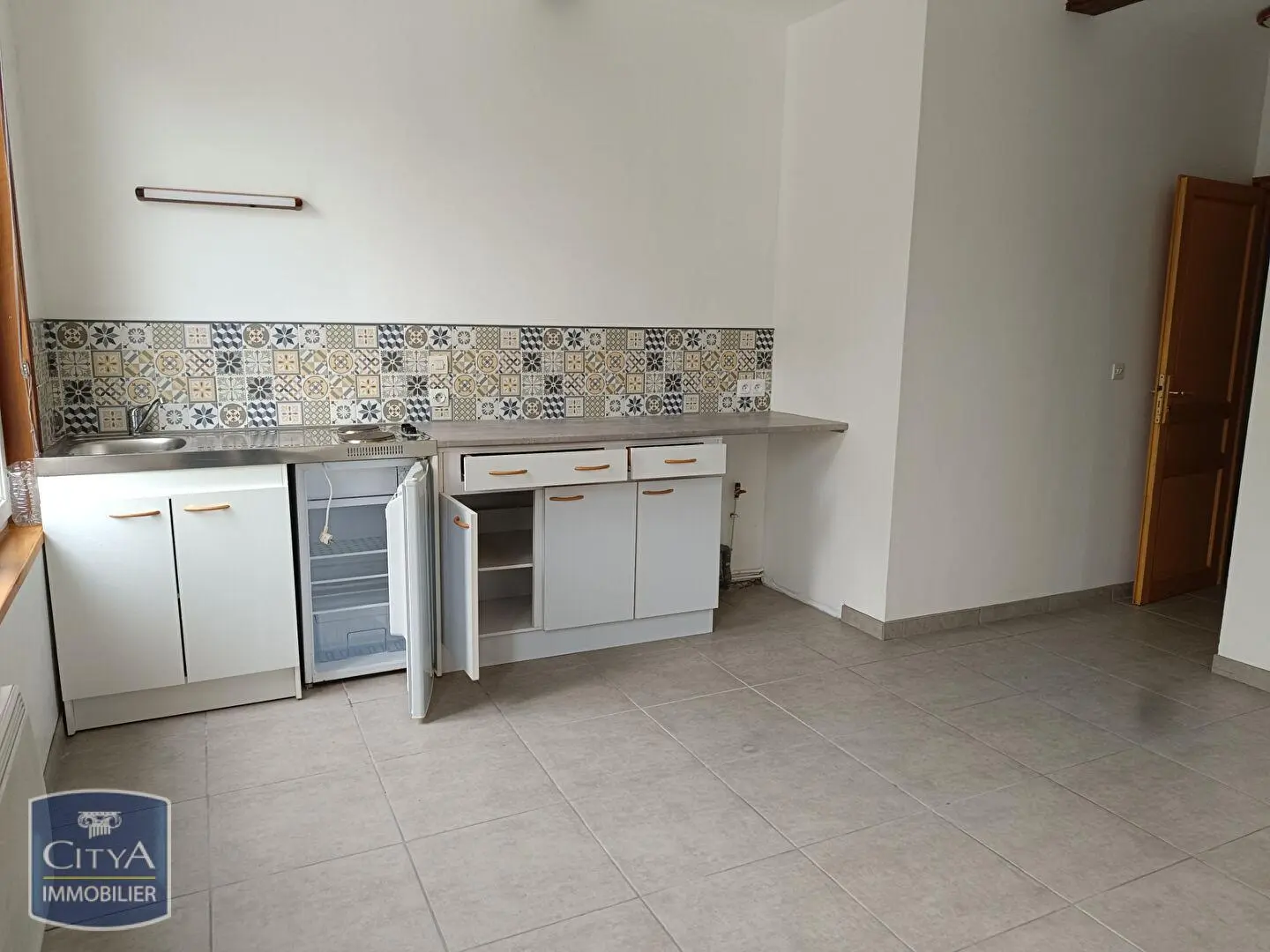 Photo 2 Appartement 1 pièce 20.76m²