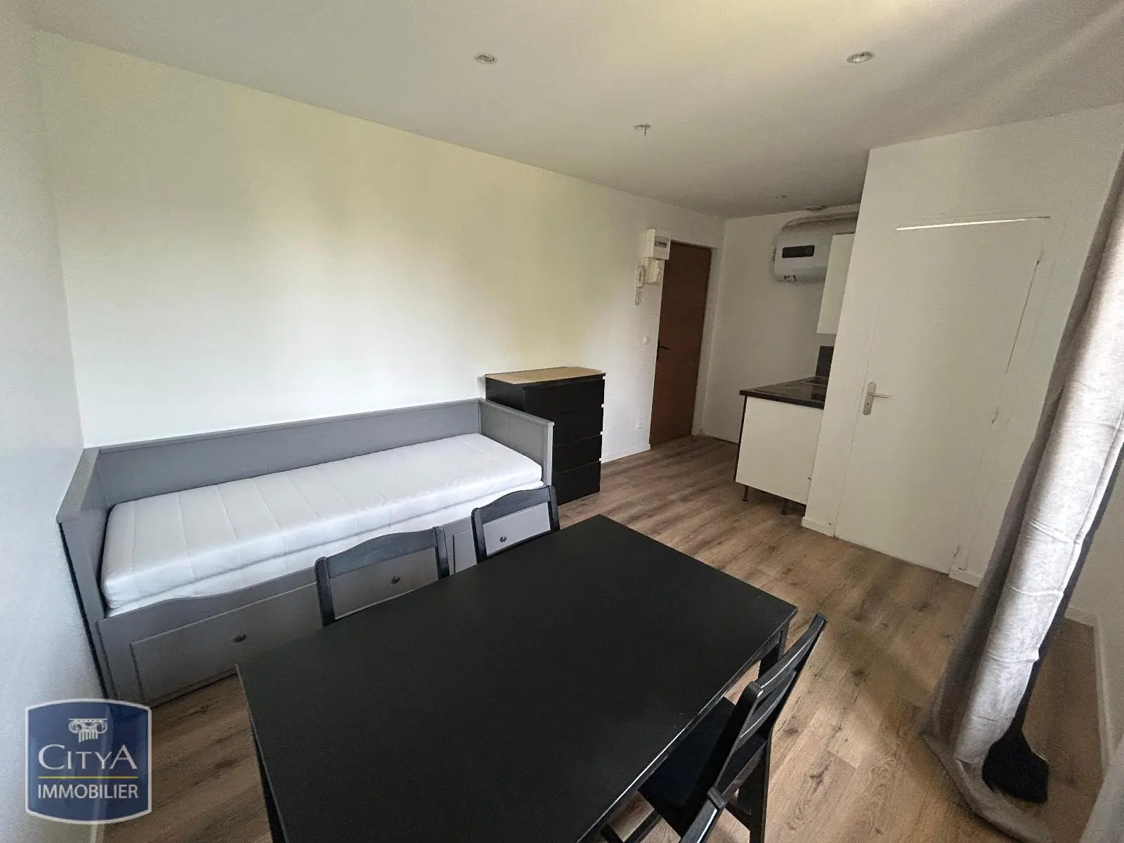 Photo 2 Appartement 1 pièce 19m²