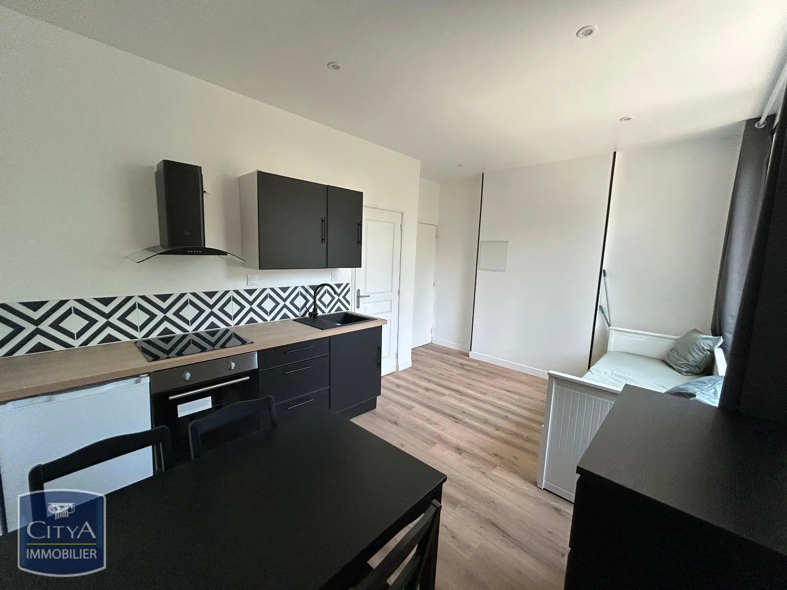Photo 3 Appartement 1 pièce 23.05m²