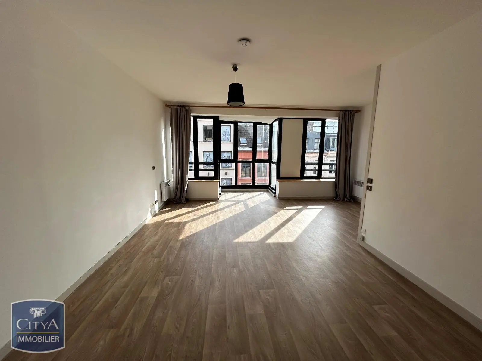 Photo 1 Appartement 1 pièce 42.65m²