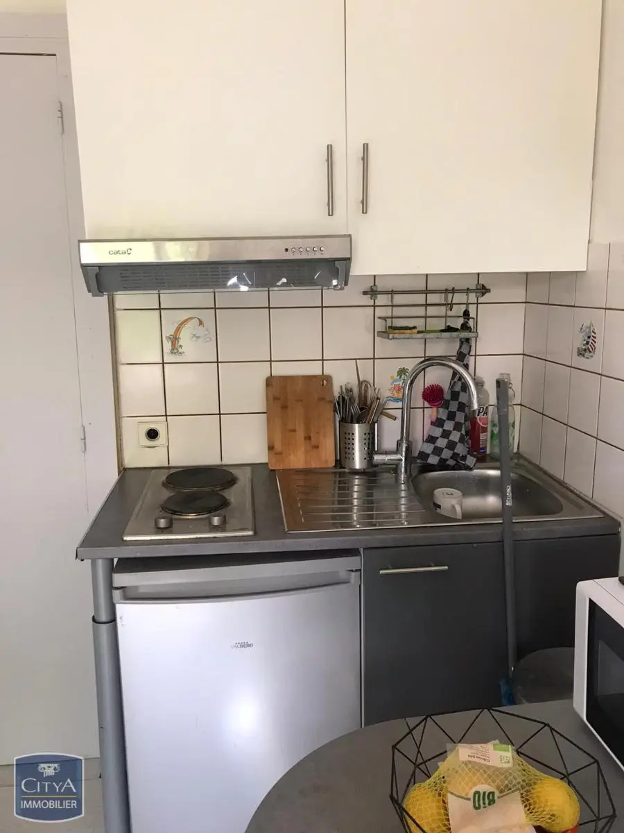 Photo 2 Appartement 1 pièce 15.25m²