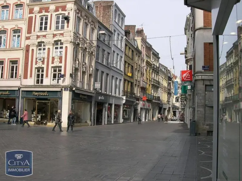 Photo 1 Parking