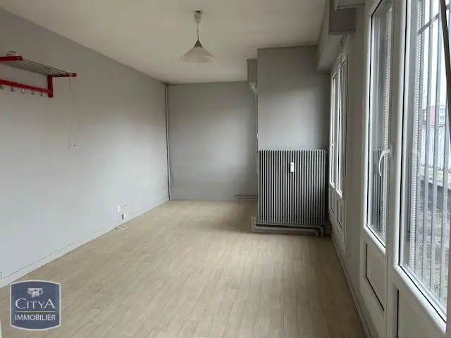 Photo 1 Appartement 1 pièce 29.13m²