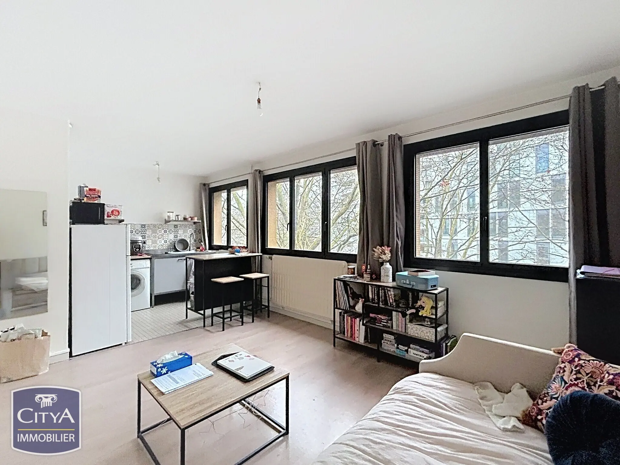 Photo 1 Appartement 1 pièce 25.14m²