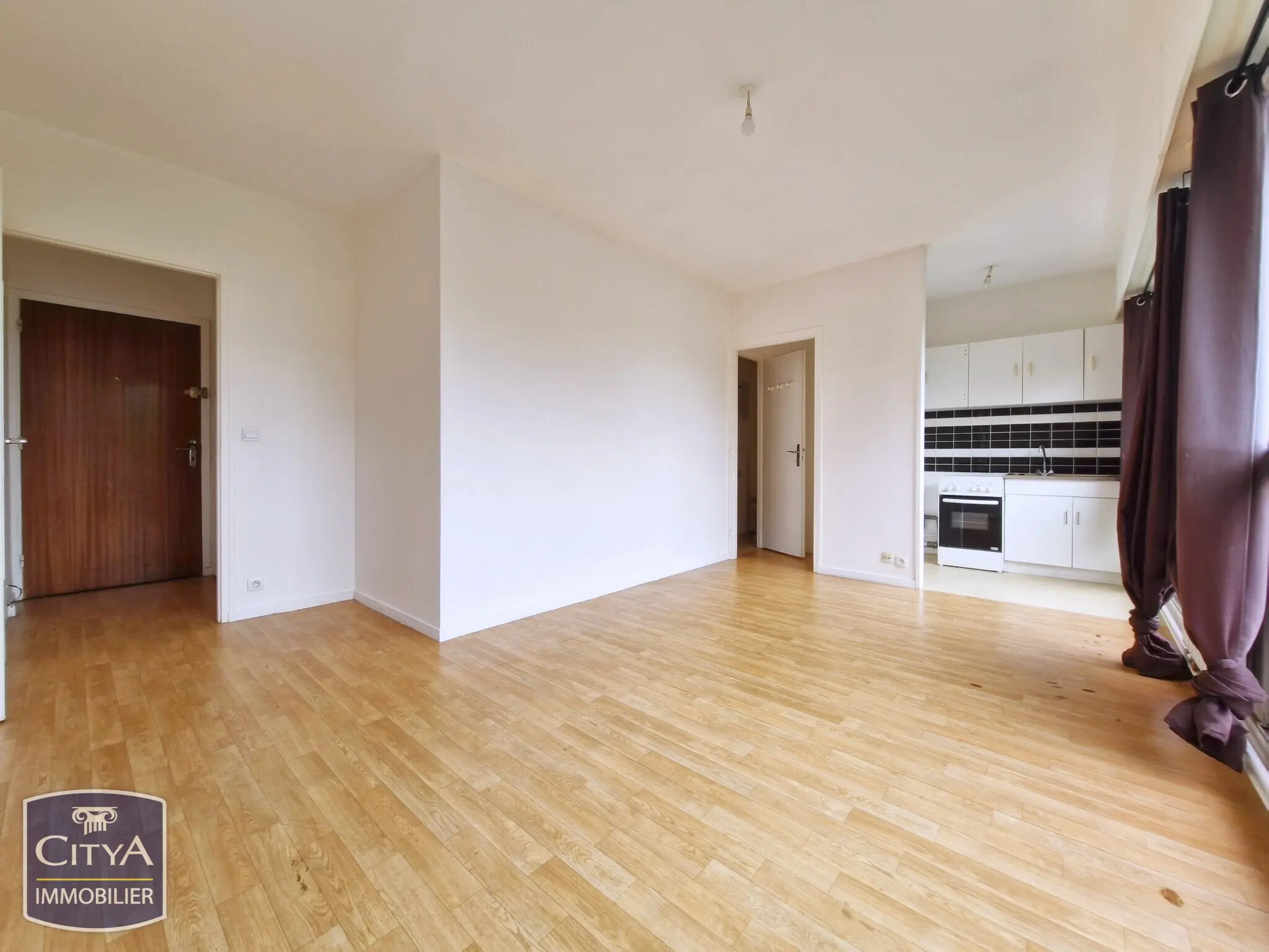 Photo 2 Appartement 1 pièce 25.18m²