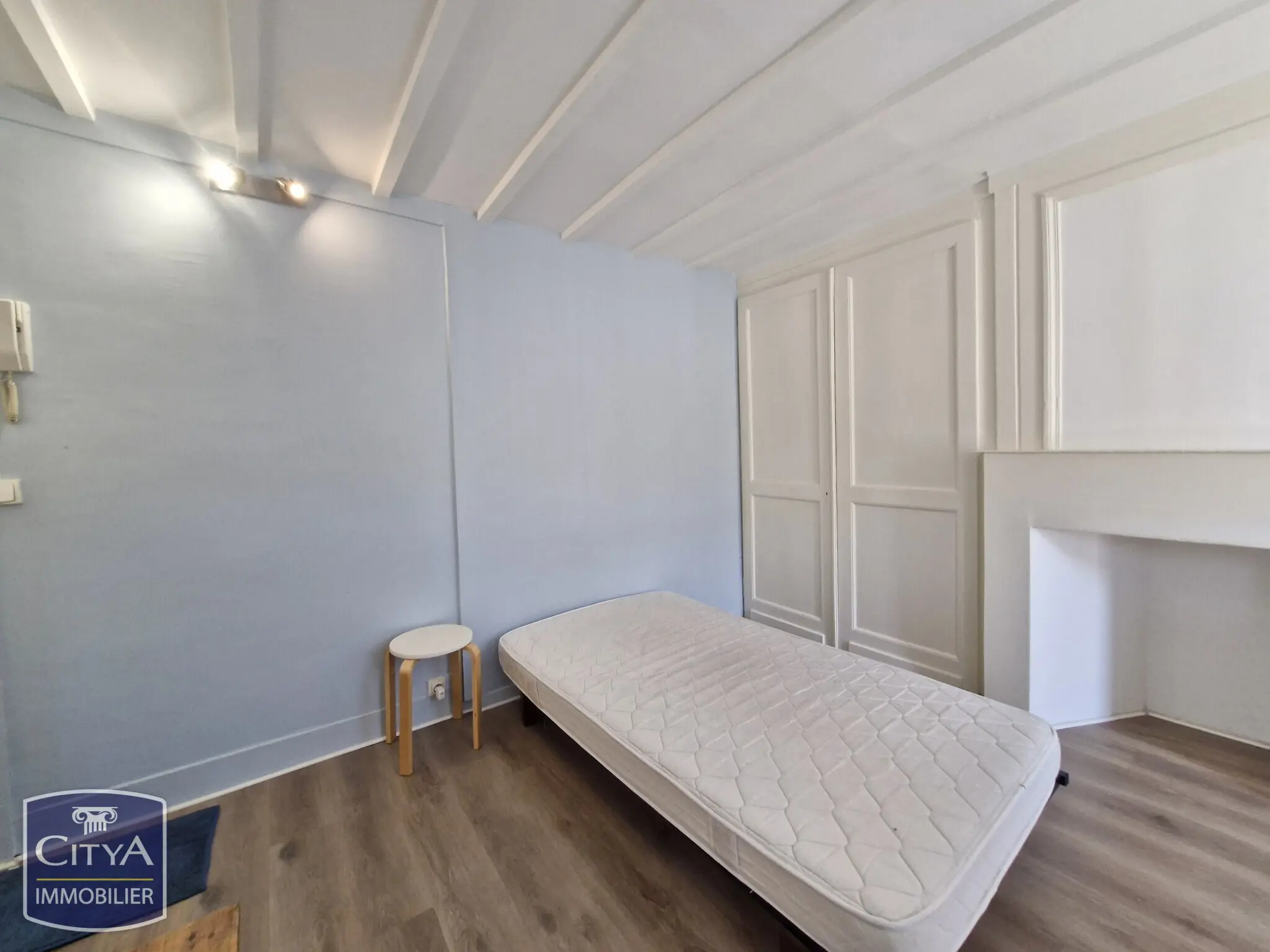 Photo 2 Appartement 1 pièce 18m²