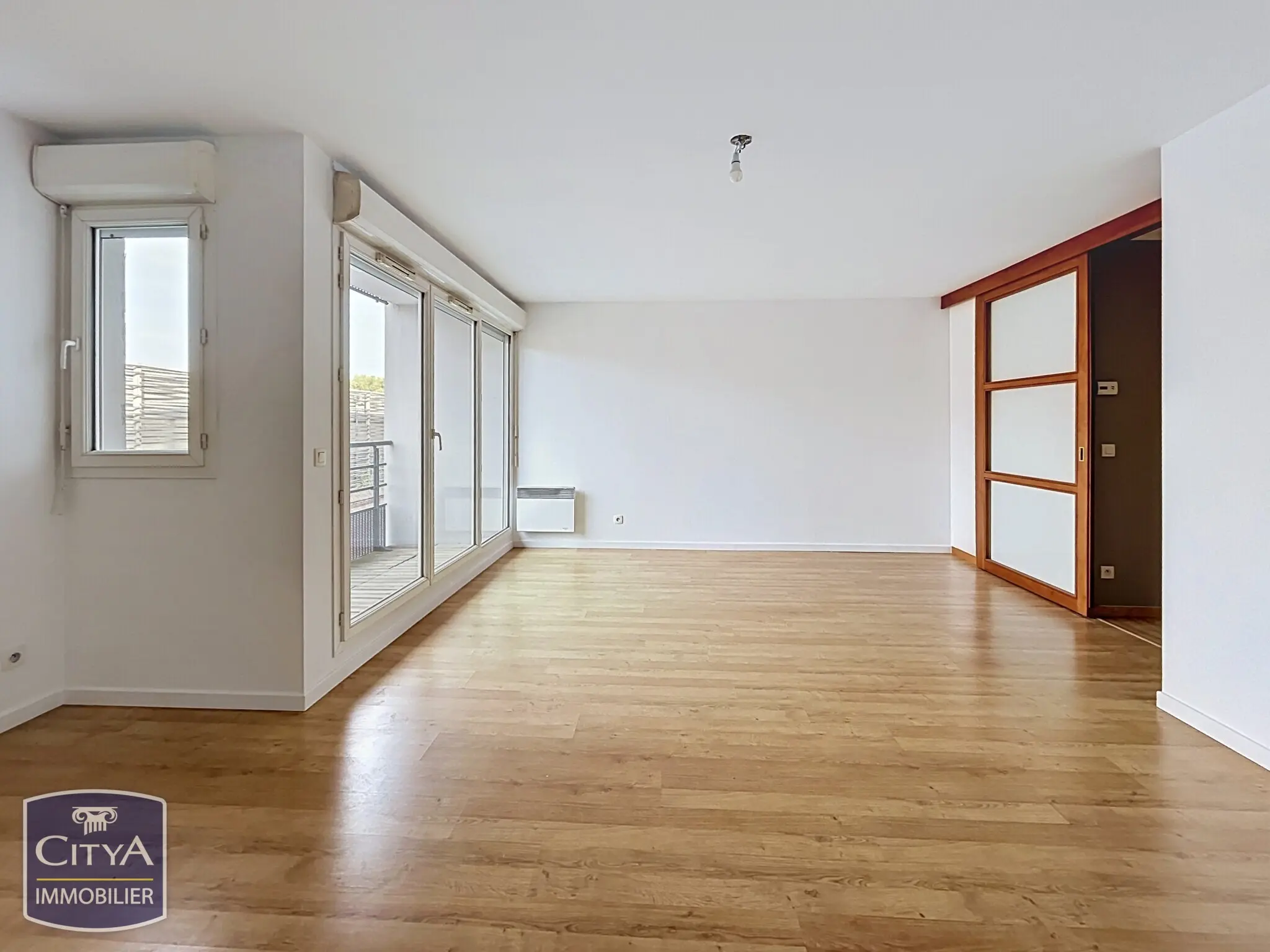 Photo 1 Appartement 3 pièces 77m²