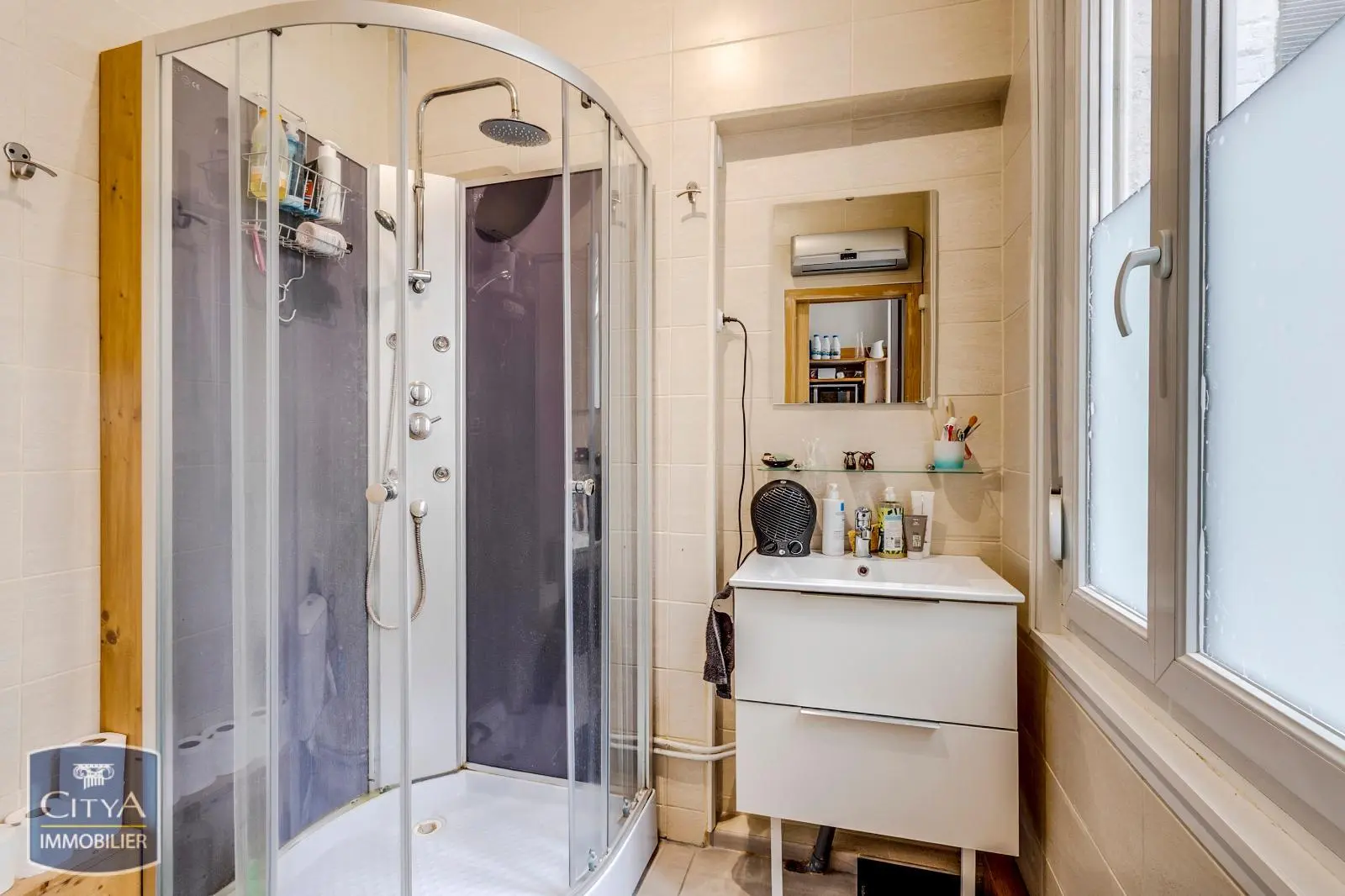 Photo 4 Immeuble 150m²