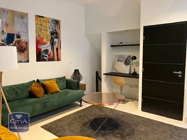 Photo 2 Appartement 1 pièce 24.4m²