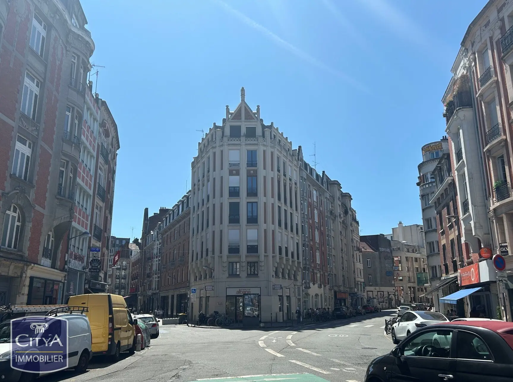 Photo 1 Local Commercial 169.7m²