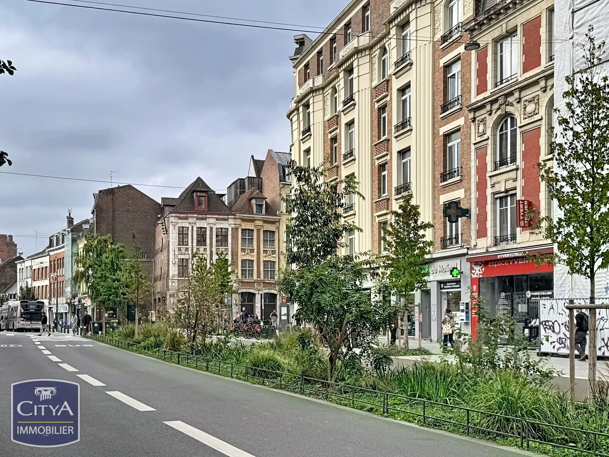 Photo 7 local professionnel Lille