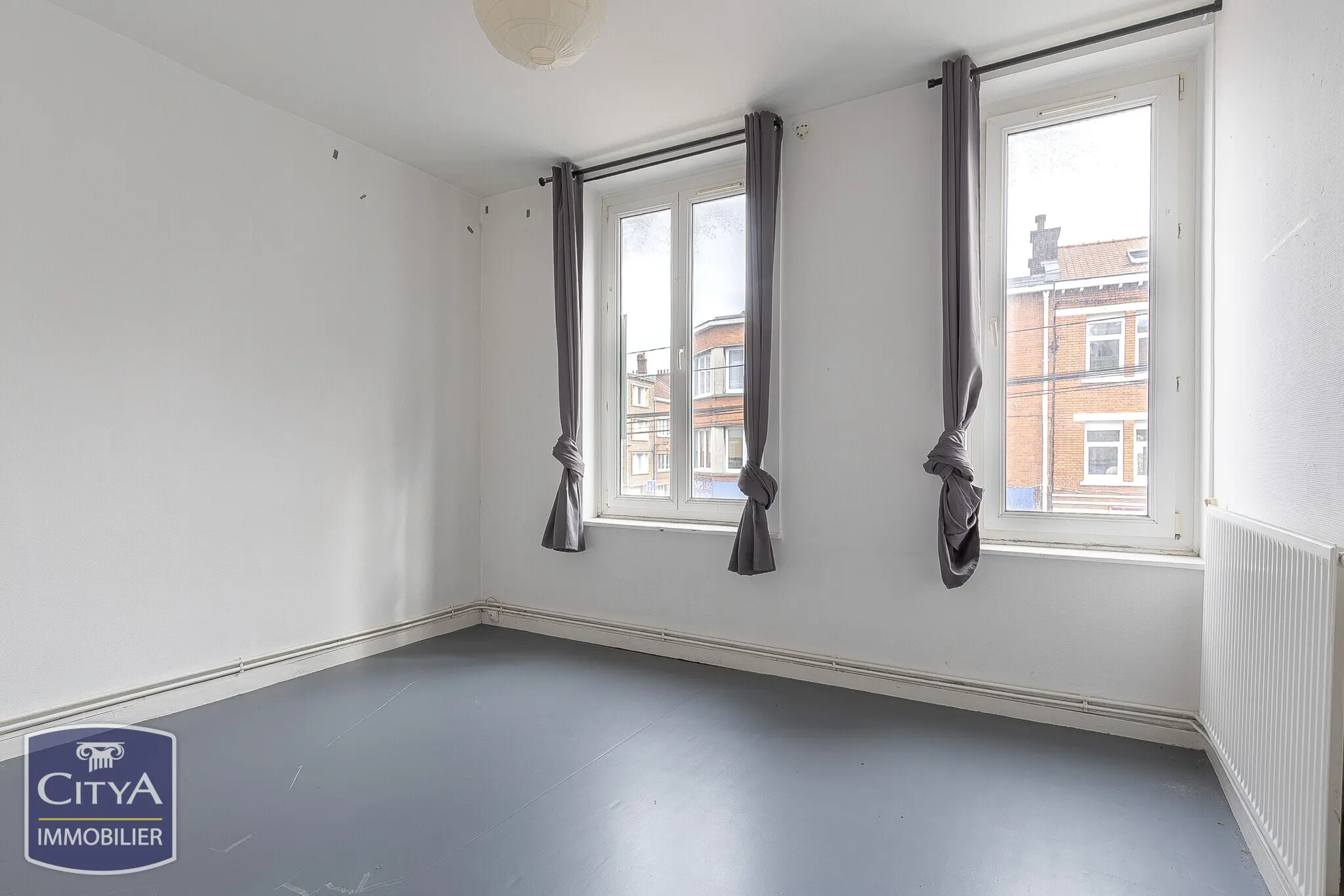 Photo 3 Immeuble 220m²