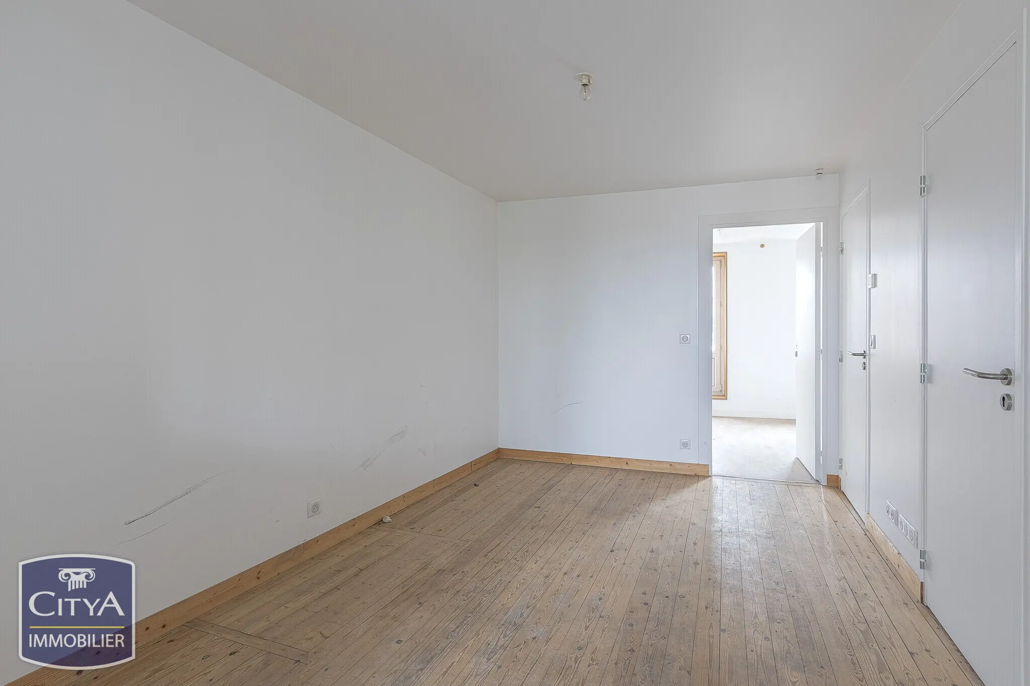 Photo 6 Immeuble 220m²
