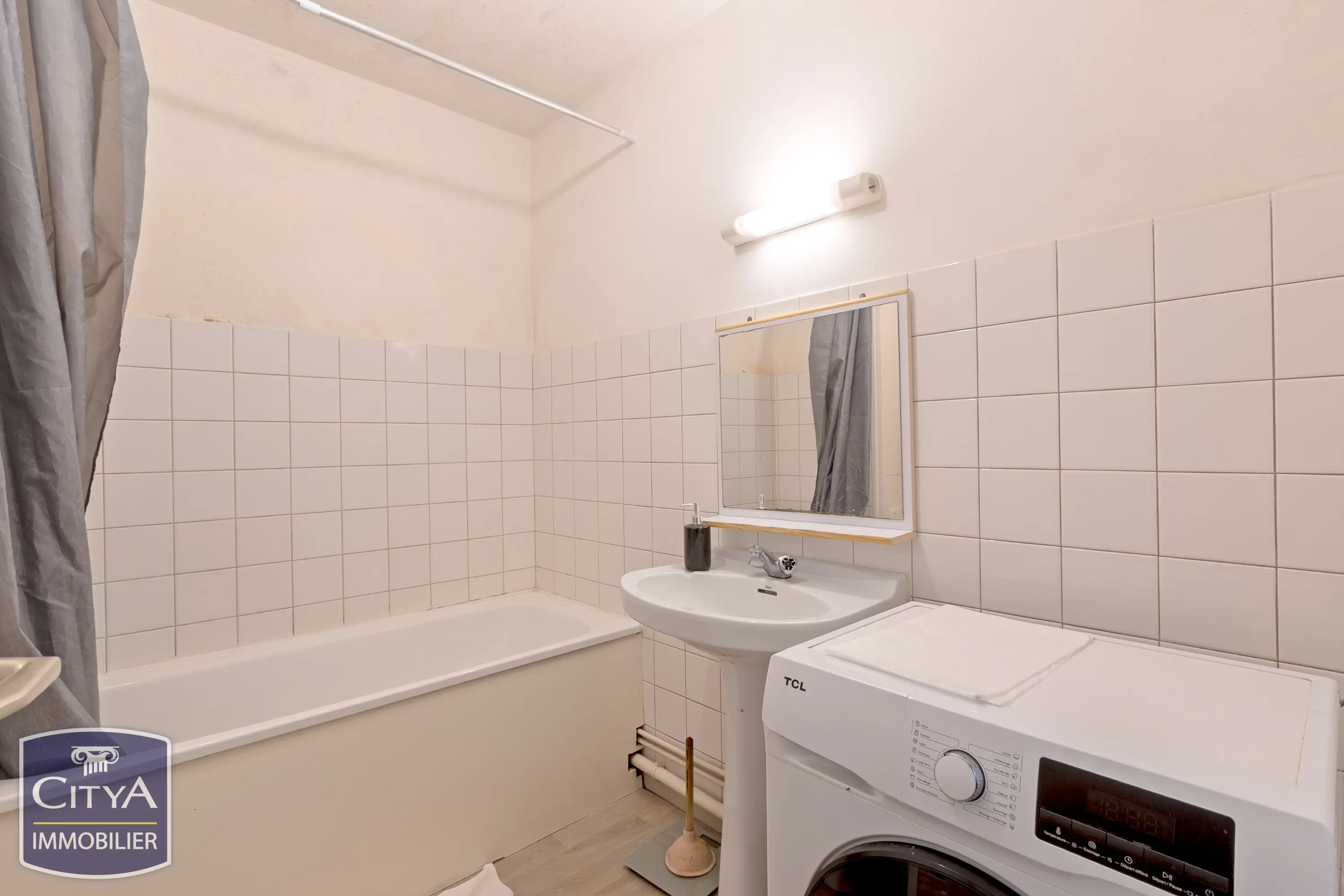 Photo 3 Appartement 1 pièce 26.26m²