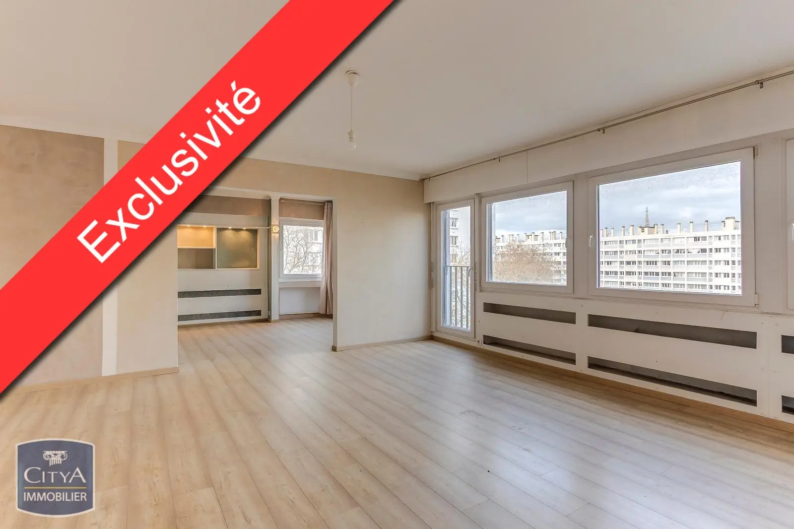 Photo 1 Appartement 4 pièces 114.63m²