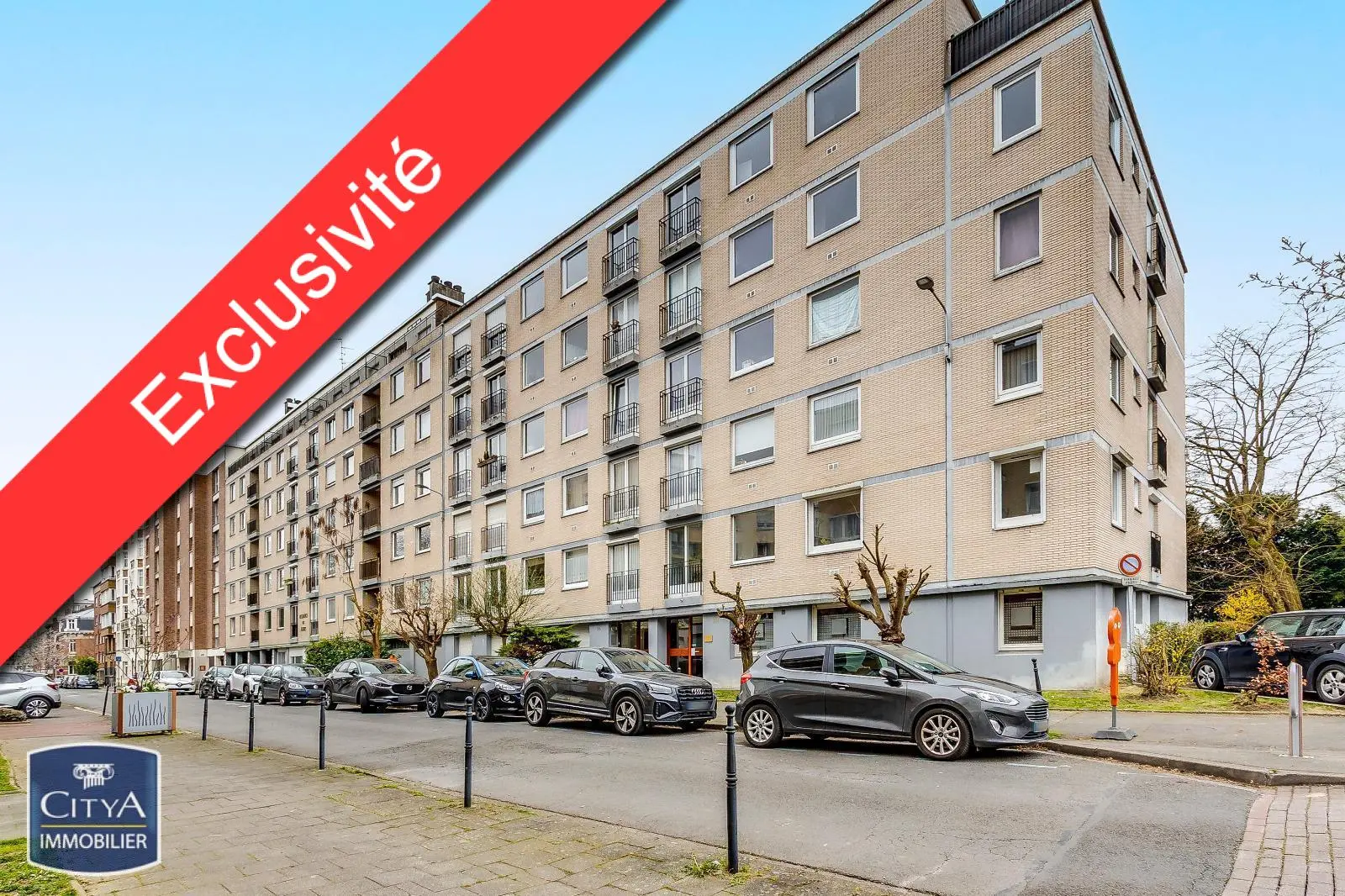 Photo 1 Local Professionnel 3 pièces 55.87m²