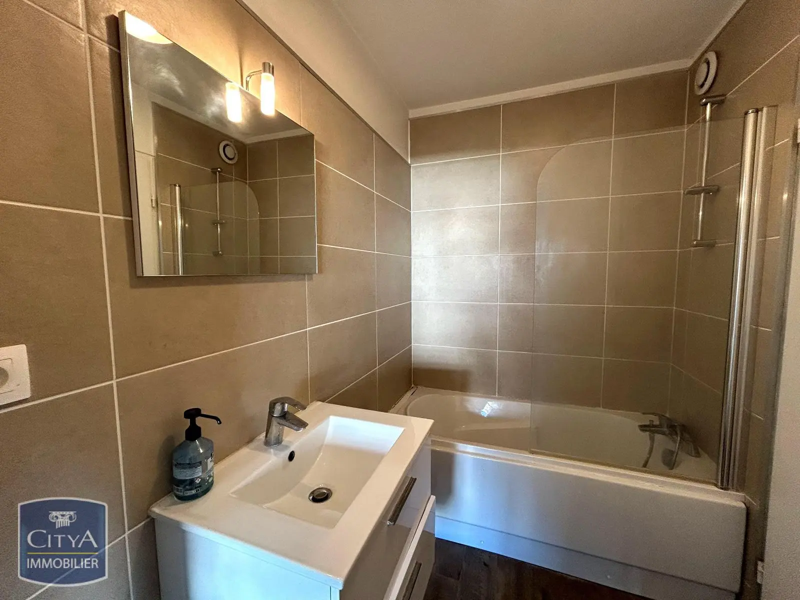 Photo 4 Appartement 1 pièce 33m²