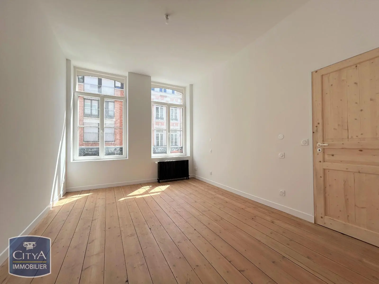 Photo 5 Maison 6 pièces 202m²