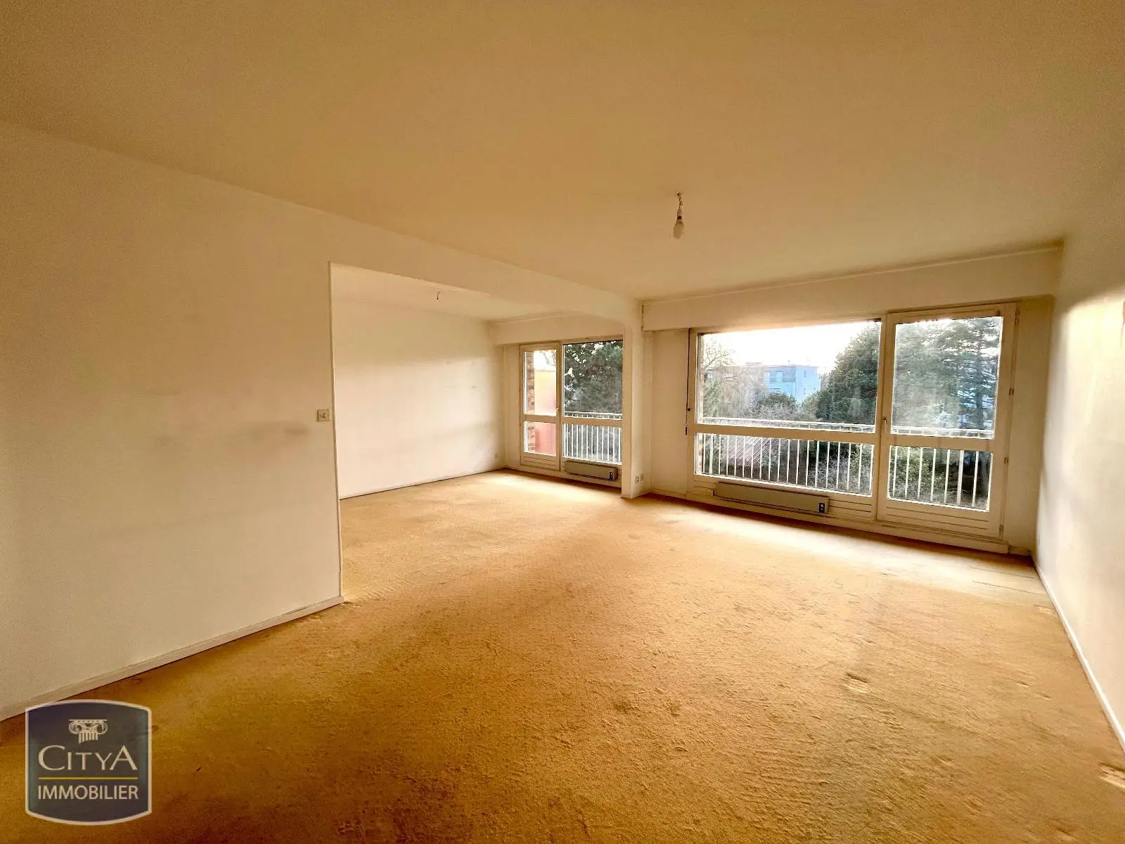 Photo 1 Appartement 3 pièces 98m²