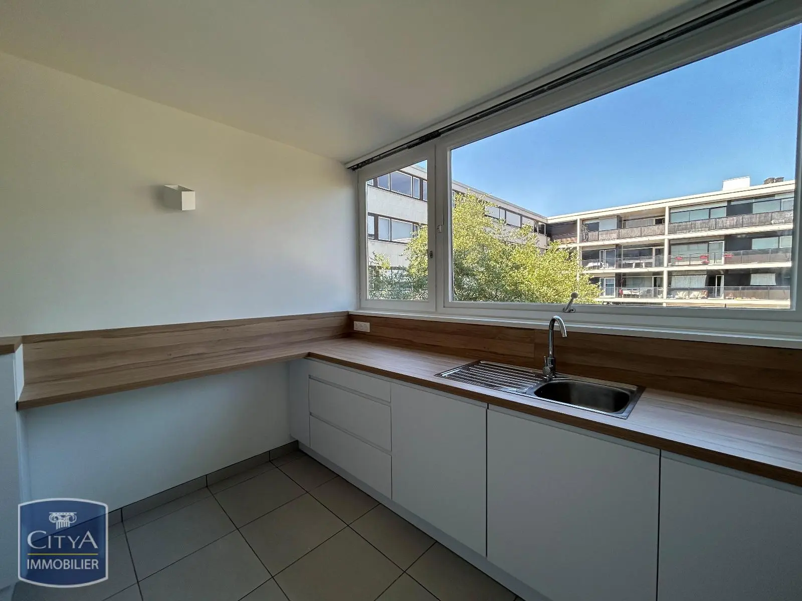 Photo 4 Appartement 5 pièces 152.56m²