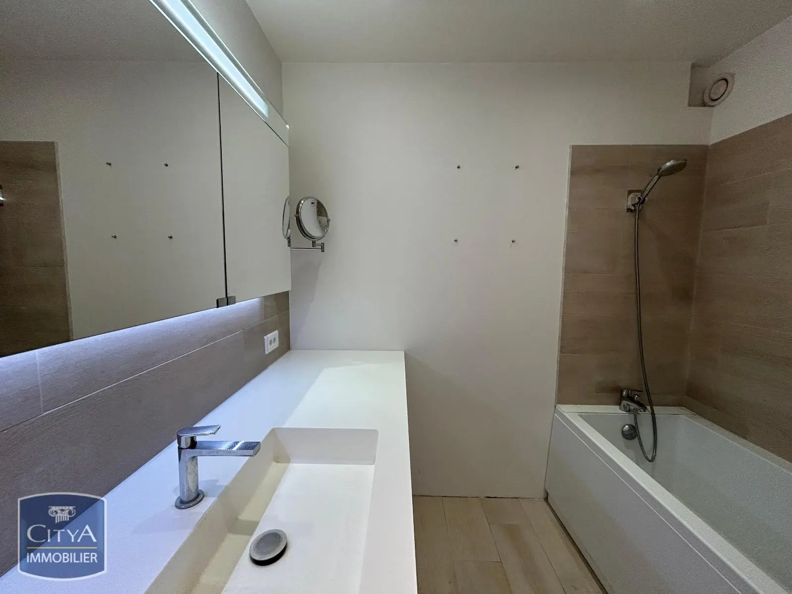 Photo 6 Appartement 3 pièces 88.88m²