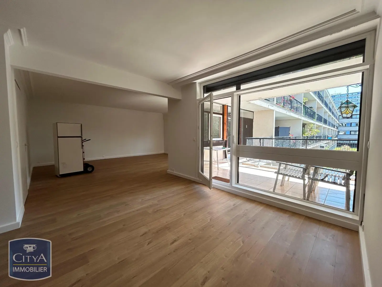 Photo 3 Appartement 5 pièces 152.56m²