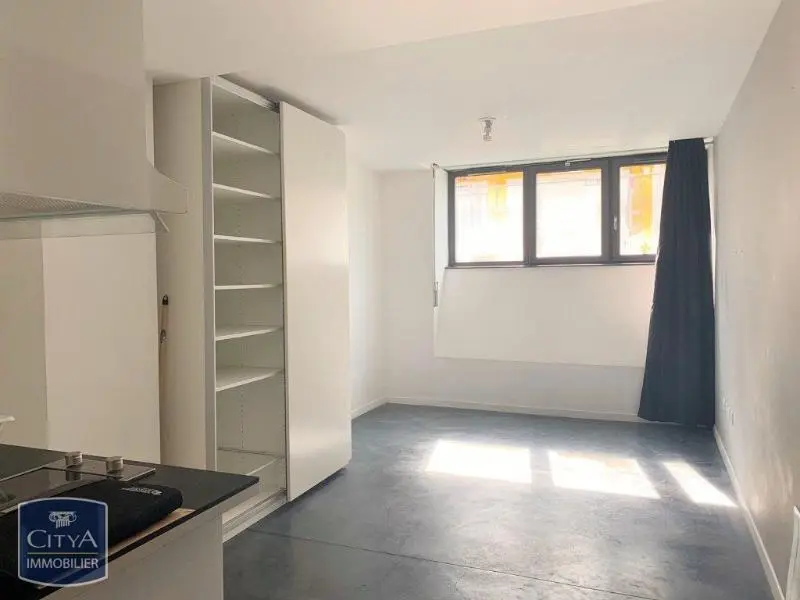 Photo 1 Appartement 1 pièce 25.2m²