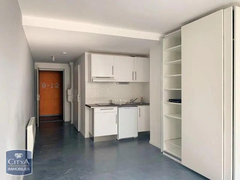Photo 3 Appartement 1 pièce 25.2m²