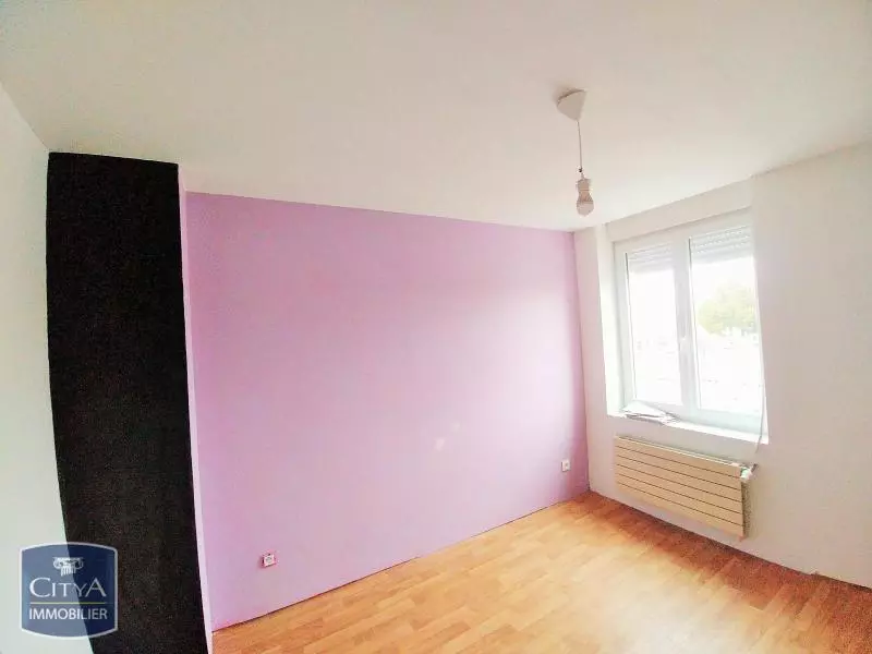 Illustration pour Maison 3 pièces 72m² Photo Maison 3 pièces 72m²