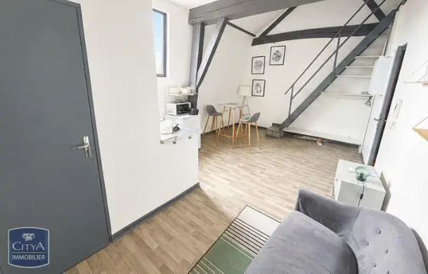Photo 1 Appartement 1 pièce 28.56m²
