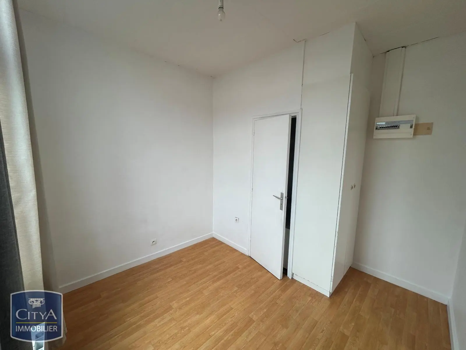 Photo 2 Appartement 1 pièce 23.72m²