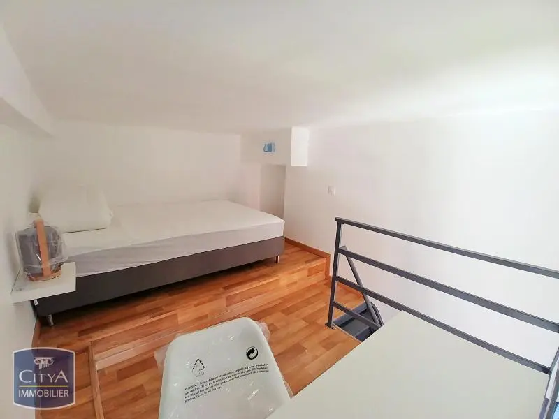 Photo 2 Appartement 1 pièce 20.2m²