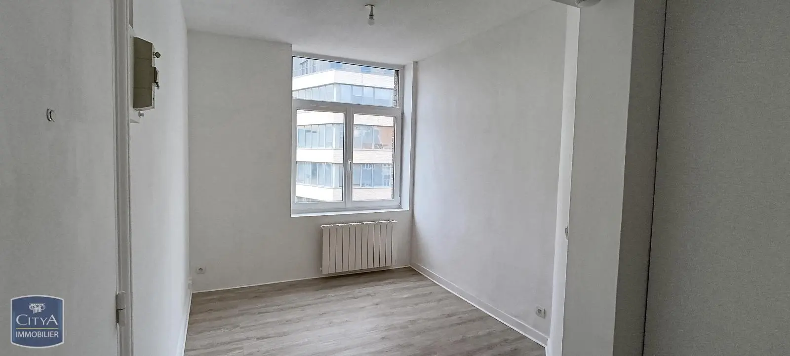 Photo 1 Appartement 1 pièce 14.4m²