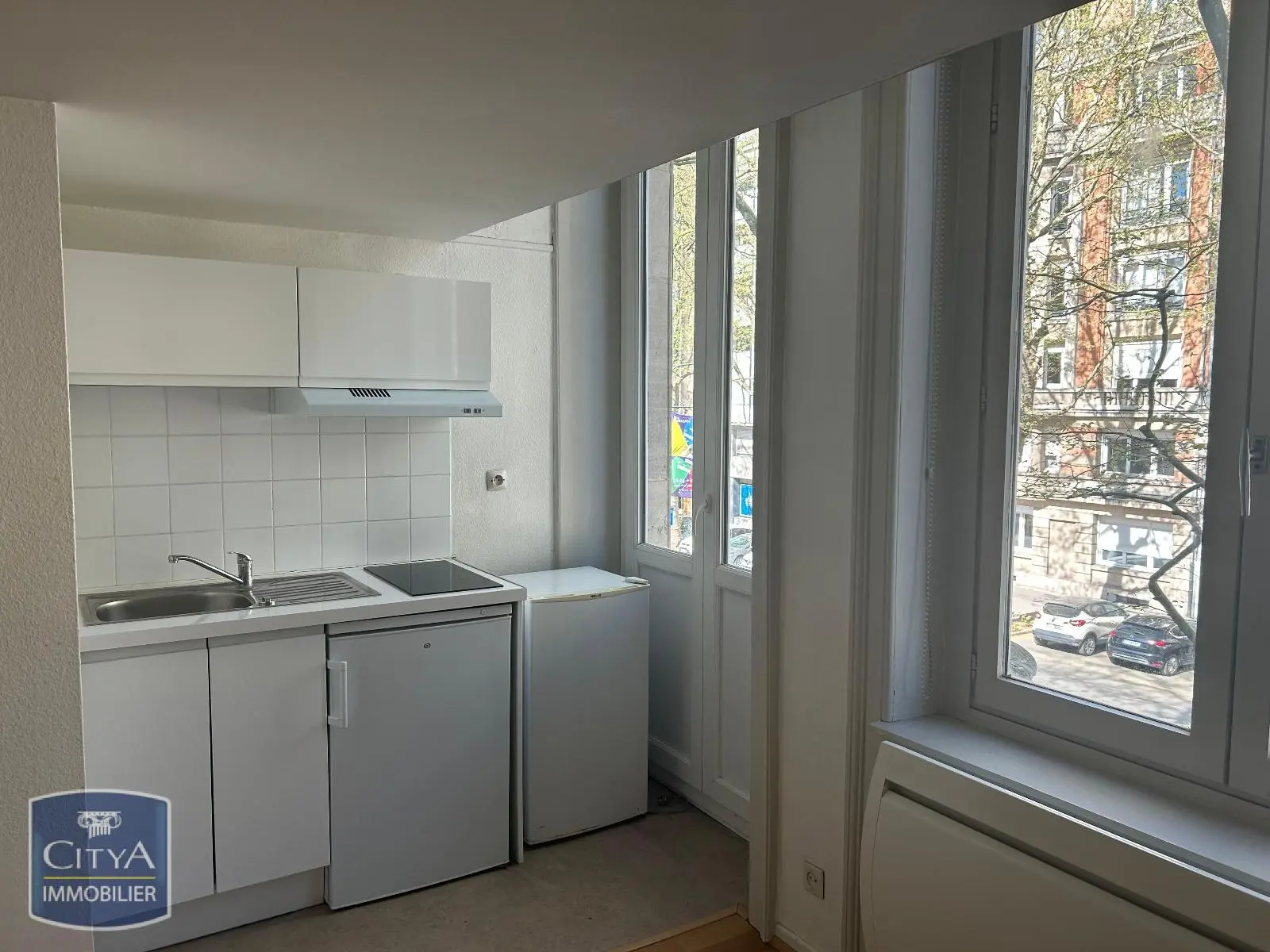 Photo 2 Appartement 1 pièce 38.28m²