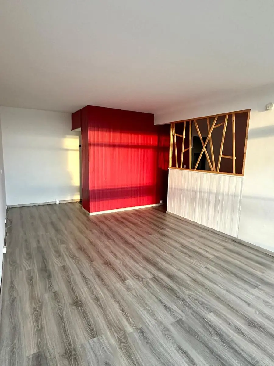 Photo 2 Appartement 1 pièce 43m²